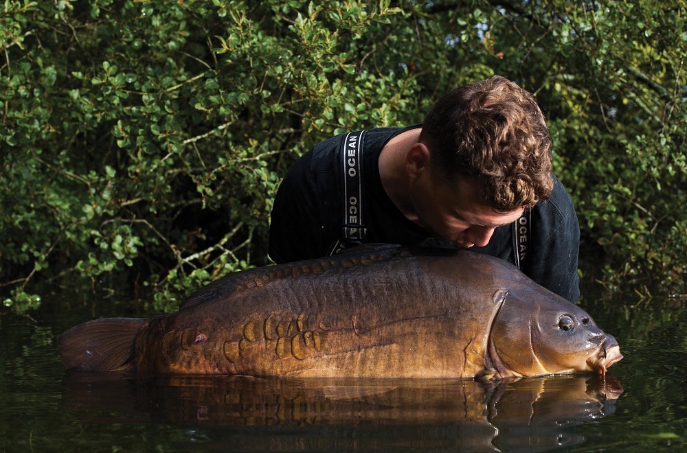 fishing-cotswold-waterpark