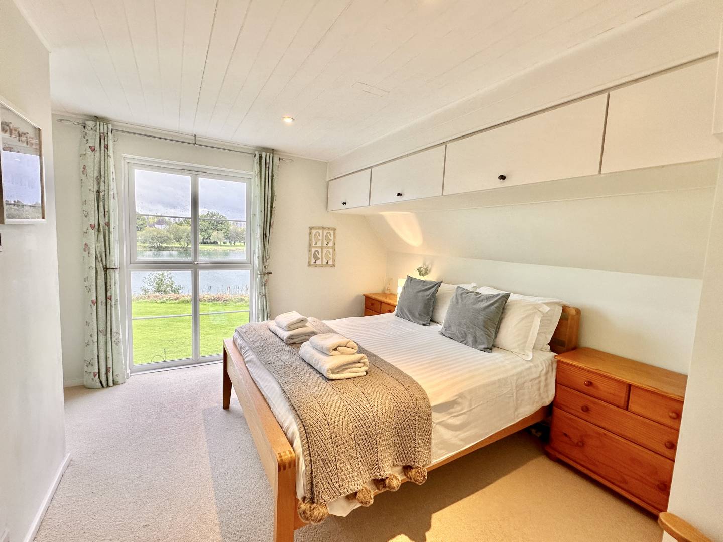 37 Isis Lake – Master Bedroom